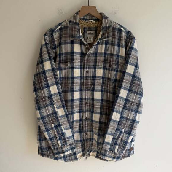 L.L. Bean Other - LL Bean Men’s Sherpa Lined Scotch Plaid Shirt Snap Front Shacket Size L Blue